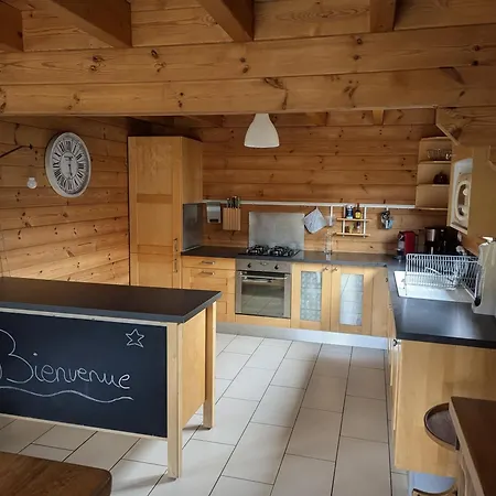 Des Brocards Chalet *